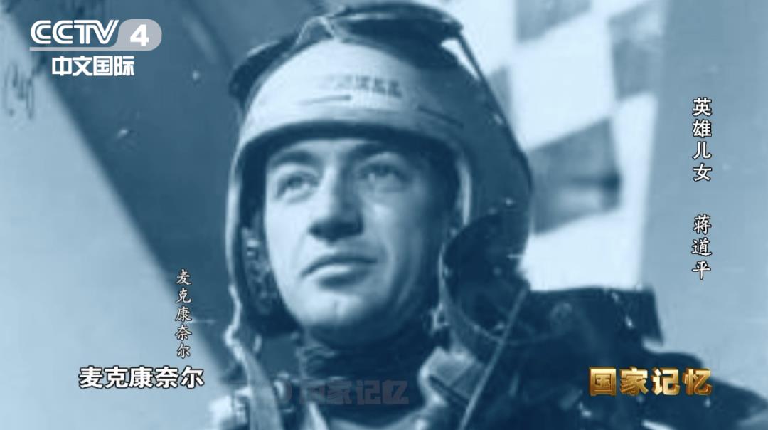 DƬ